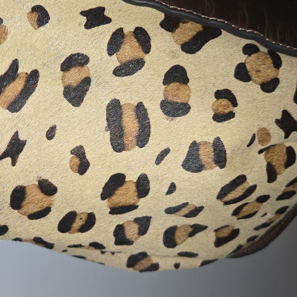 Ariat - Picture 10 of 11